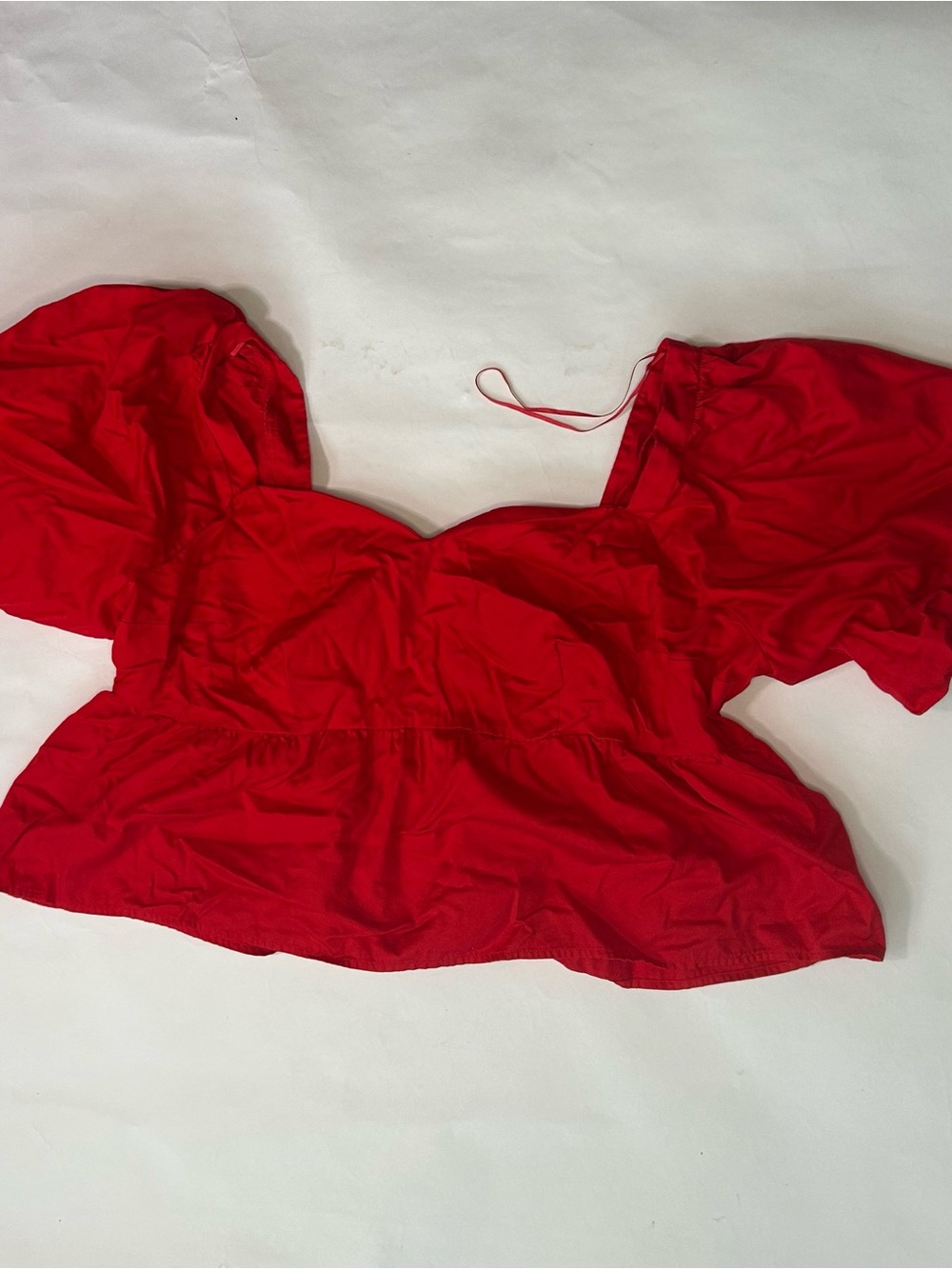 Red Puff Sleeve Women's Crop Top - Classic Sweetheart Neckline